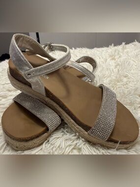 Steve Madden Sandals Big Girl